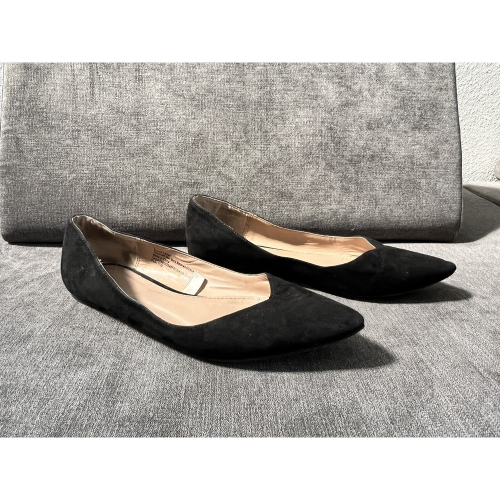 Merona Target Pointy Toe Flats Shoes Slip-On Black Faux Suede Size 7